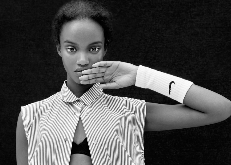 MUAH: Barbra Oliemans  Photo: Ester Grass Vergara  Styling: Lotte van Keulen  